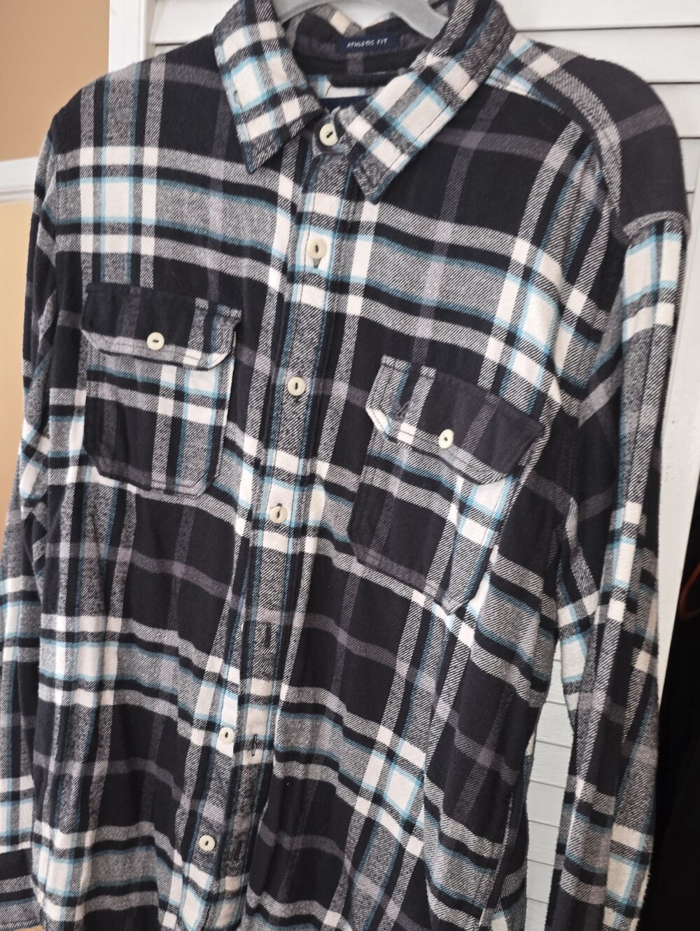 American Eagle Men’s Plaid Flannel Shirt Large Athletic Fit Black Blue White